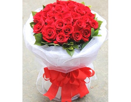 33 Stems Red Roses
