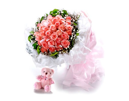 33 stem pink roses