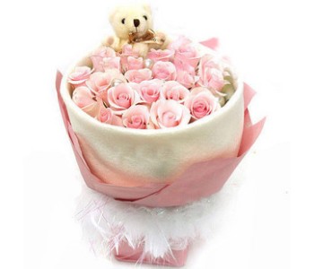 15 pink roses